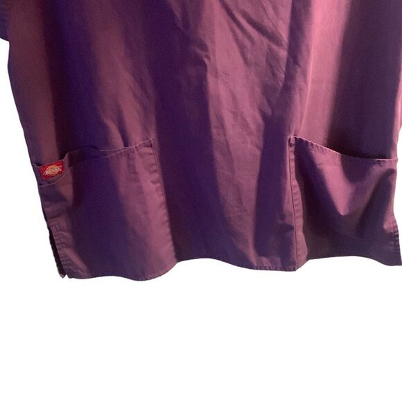 Pre Owned Women’s Dickies Scrub Scrubs Top Purple Size Lg Professional Comfort - Picture 4 of 12